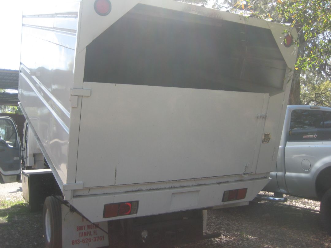 2010 MITSUBISHI FE 145 - Image 6